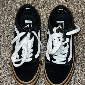 Vans Pro black and white